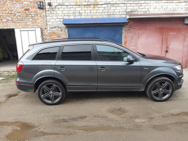 Позашляховик / Кросовер Audi Q7 2015 в Сумах