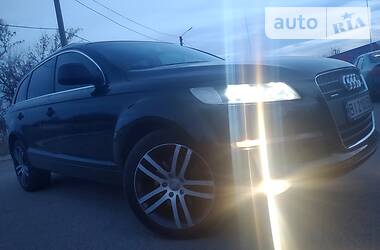 Внедорожник / Кроссовер Audi Q7 2007 в Кобеляках