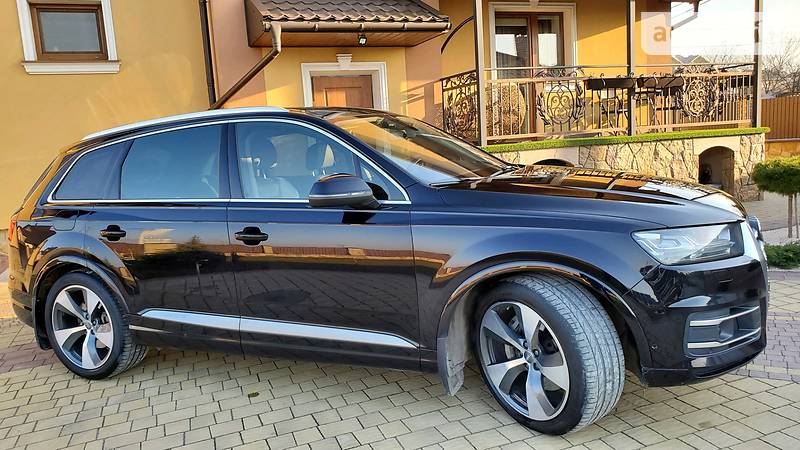 Позашляховик / Кросовер Audi Q7 2015 в Тернополі