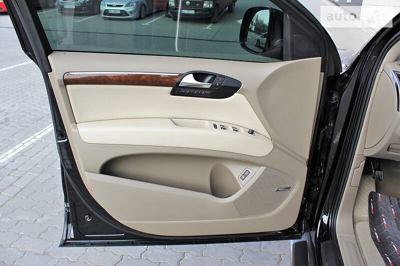 Позашляховик / Кросовер Audi Q7 2008 в Львові