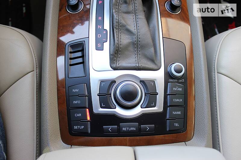 Позашляховик / Кросовер Audi Q7 2008 в Львові