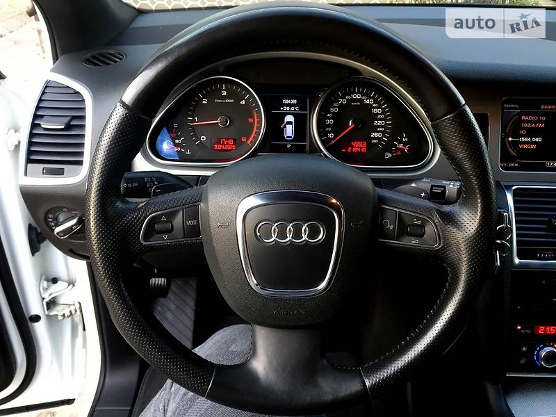 Внедорожник / Кроссовер Audi Q7 2010 в Черновцах