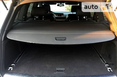 Позашляховик / Кросовер Audi Q7 2010 в 