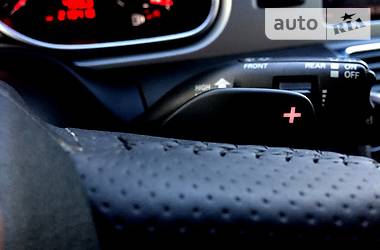 Позашляховик / Кросовер Audi Q7 2010 в 