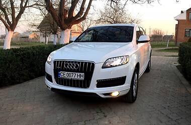Позашляховик / Кросовер Audi Q7 2010 в 