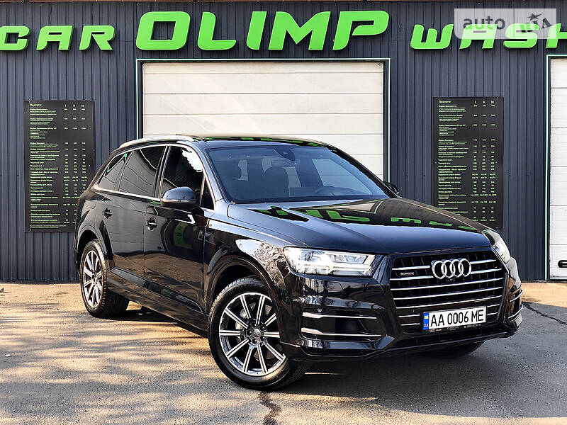 Позашляховик / Кросовер Audi Q7 2018 в Києві