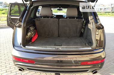 Позашляховик / Кросовер Audi Q7 2014 в 
