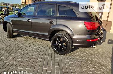 Позашляховик / Кросовер Audi Q7 2014 в 