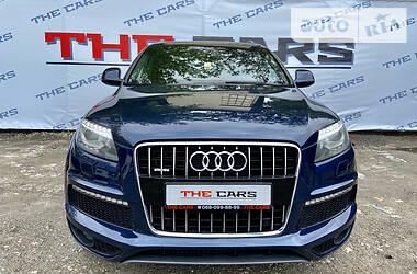 Універсал Audi Q7 2012 в 