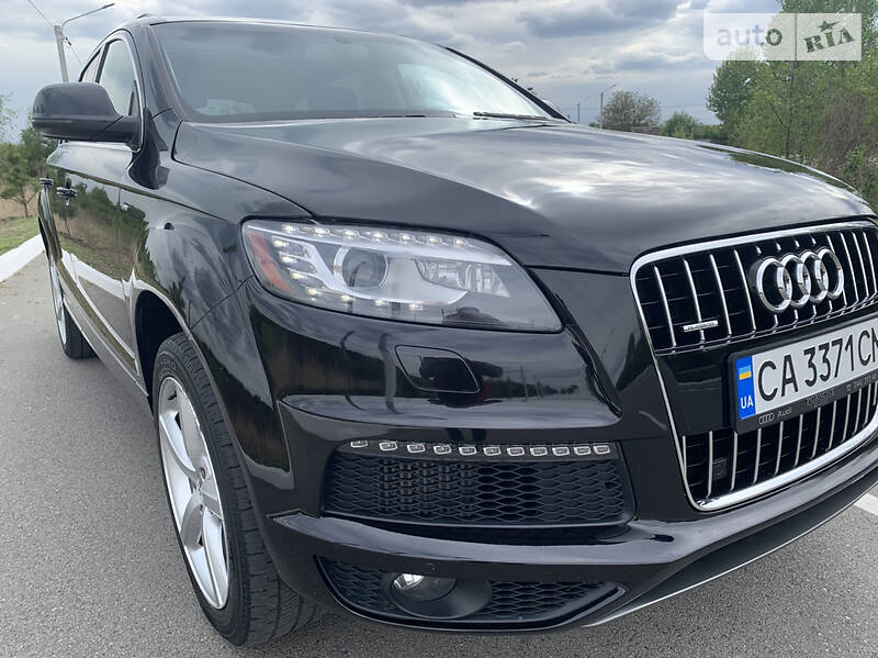 Позашляховик / Кросовер Audi Q7 2009 в Києві