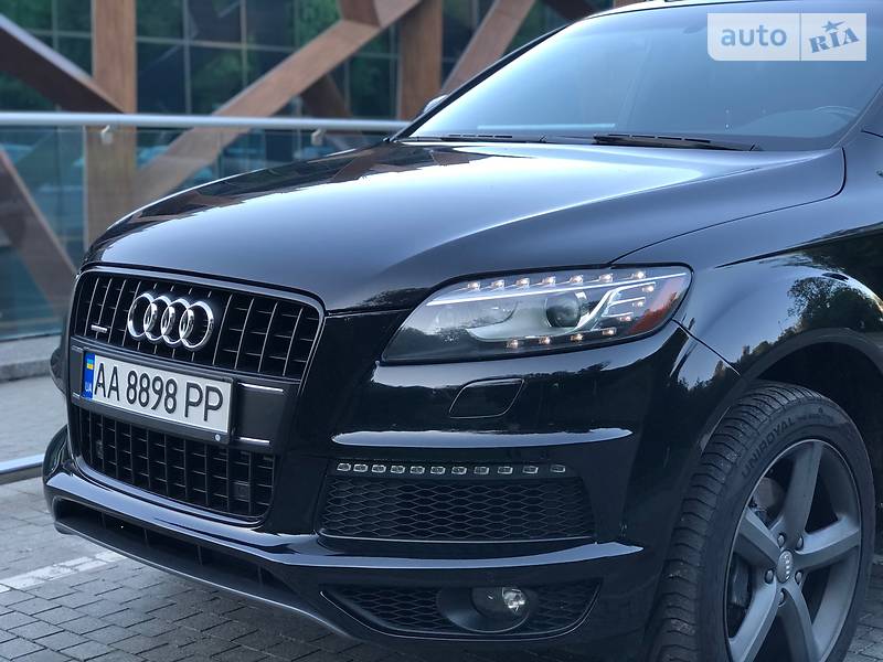 Позашляховик / Кросовер Audi Q7 2014 в Києві