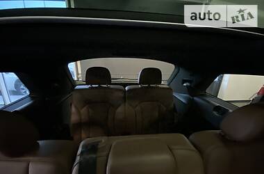 Позашляховик / Кросовер Audi Q7 2017 в 