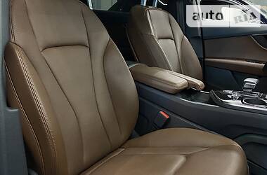Позашляховик / Кросовер Audi Q7 2017 в 