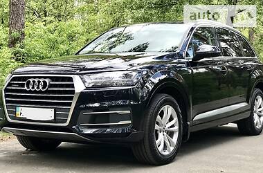 Позашляховик / Кросовер Audi Q7 2016 в Києві