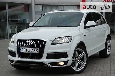Позашляховик / Кросовер Audi Q7 2012 в 