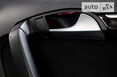 Позашляховик / Кросовер Audi Q7 2013 в 