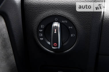 Позашляховик / Кросовер Audi Q7 2013 в 