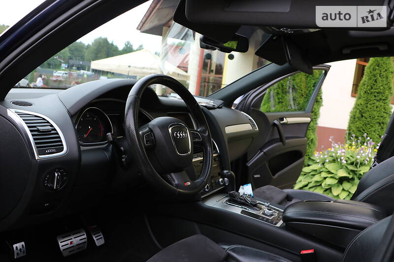 Позашляховик / Кросовер Audi Q7 2011 в Трускавці