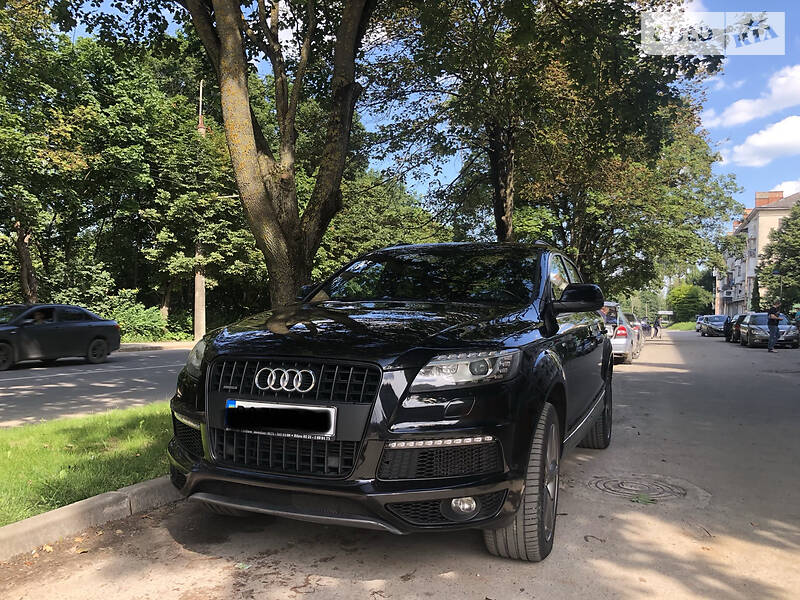 Позашляховик / Кросовер Audi Q7 2013 в Тернополі