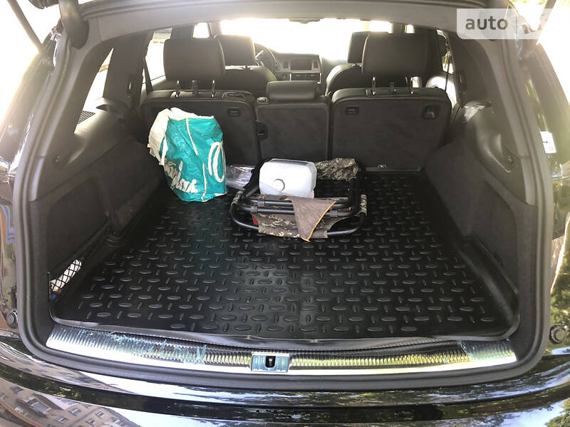 Позашляховик / Кросовер Audi Q7 2013 в Тернополі