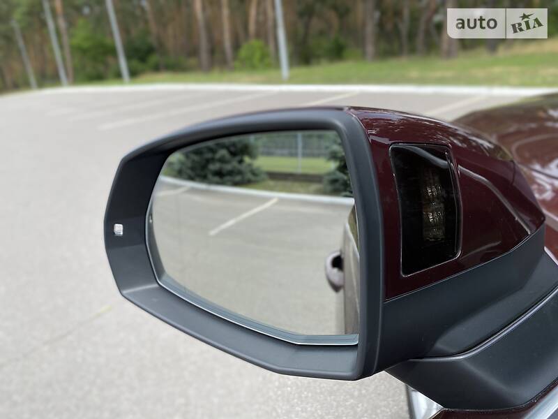 Позашляховик / Кросовер Audi Q7 2017 в Києві