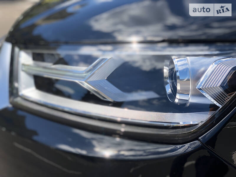 Внедорожник / Кроссовер Audi Q7 2016 в Киеве