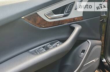 Внедорожник / Кроссовер Audi Q7 2018 в Житомире
