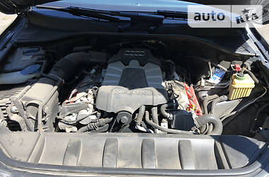 Позашляховик / Кросовер Audi Q7 2012 в Полтаві