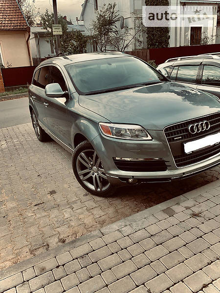 Внедорожник / Кроссовер Audi Q7 2007 в Черновцах