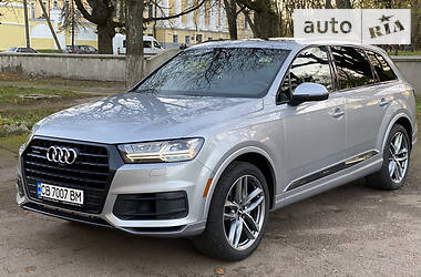 Внедорожник / Кроссовер Audi Q7 2016 в Киеве