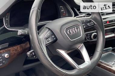 Внедорожник / Кроссовер Audi Q7 2015 в Харькове