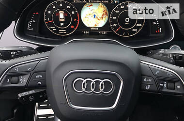 Внедорожник / Кроссовер Audi Q7 2016 в Полтаве