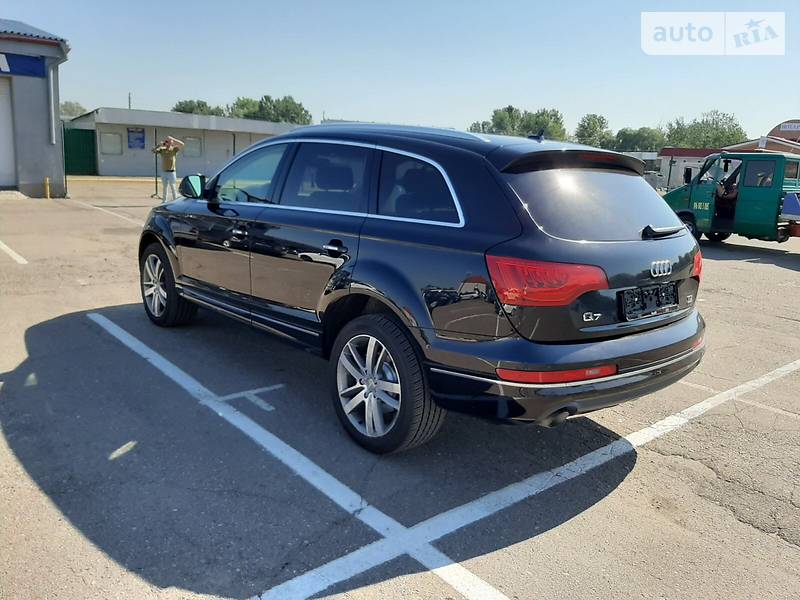 Внедорожник / Кроссовер Audi Q7 2011 в Борисполе