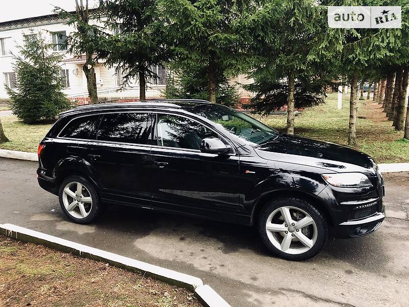 Позашляховик / Кросовер Audi Q7 2015 в Немирові