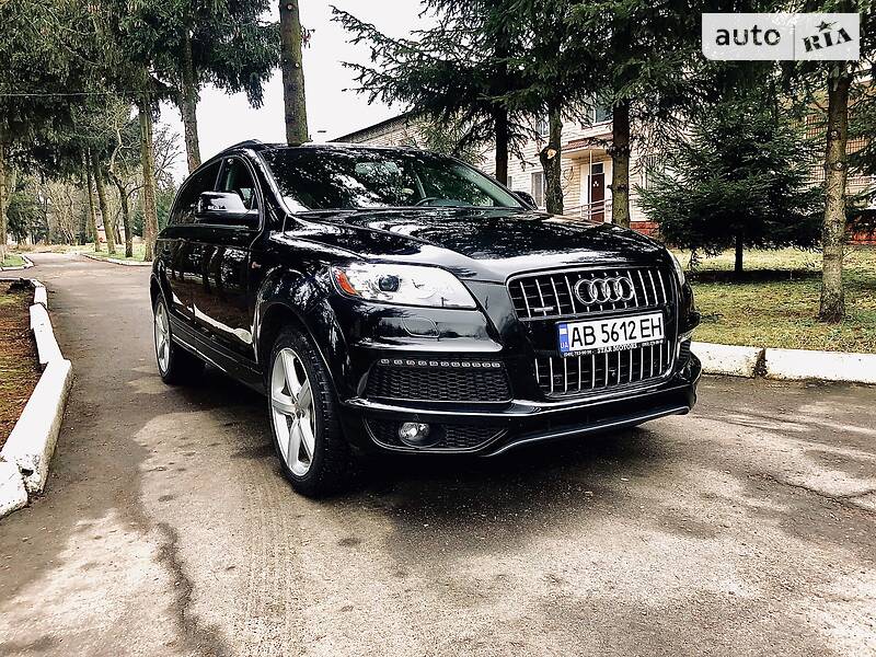Позашляховик / Кросовер Audi Q7 2015 в 