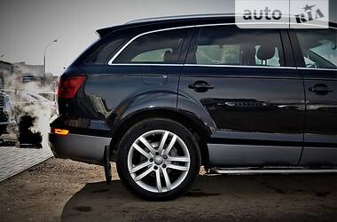 Внедорожник / Кроссовер Audi Q7 2008 в Киеве