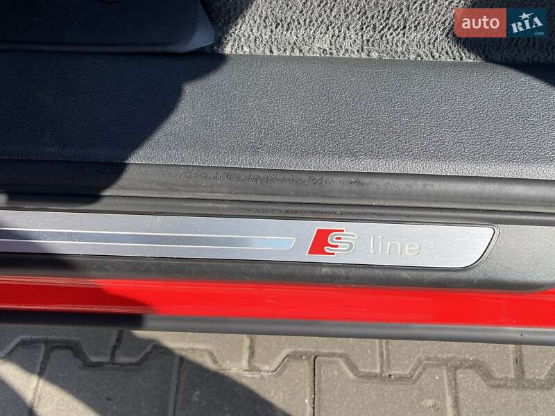 Внедорожник / Кроссовер Audi Q7 2017 в Киеве