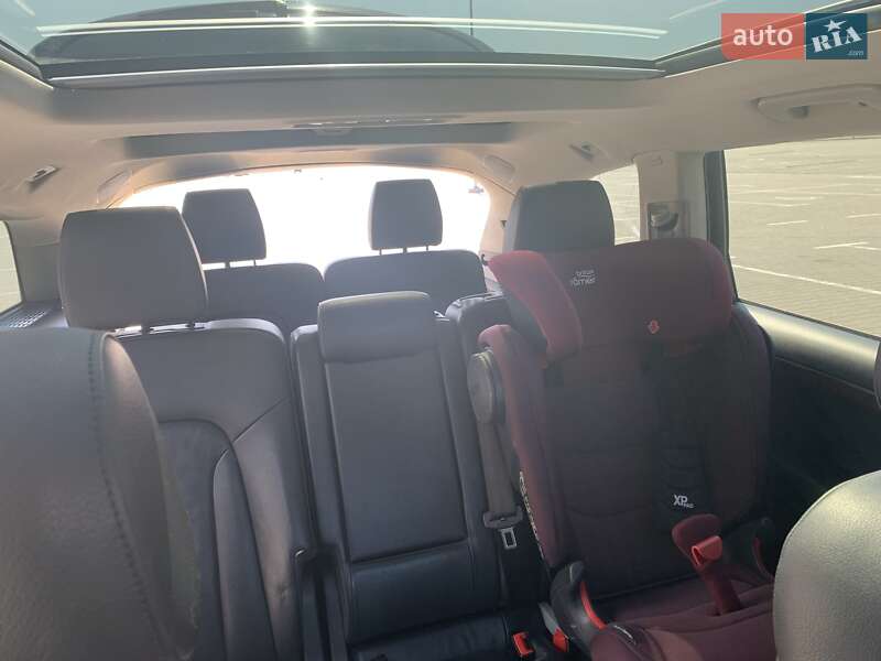 Позашляховик / Кросовер Audi Q7 2011 в Києві