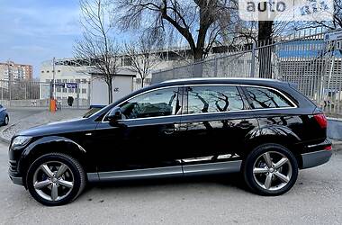 Внедорожник / Кроссовер Audi Q7 2011 в Днепре