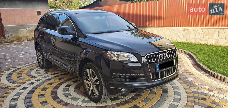 Позашляховик / Кросовер Audi Q7 2015 в Тернополі