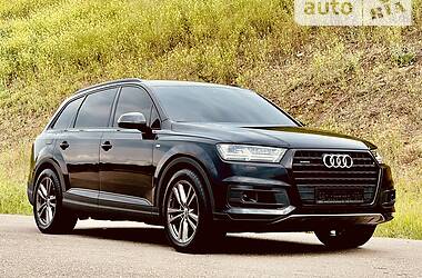 Позашляховик / Кросовер Audi Q7 2018 в Одесі