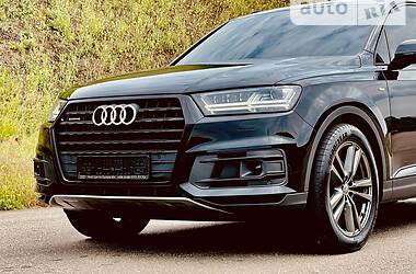 Позашляховик / Кросовер Audi Q7 2018 в Одесі