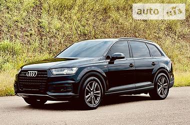 Позашляховик / Кросовер Audi Q7 2018 в Одесі