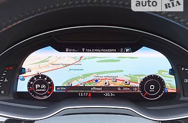 Внедорожник / Кроссовер Audi Q7 2016 в 