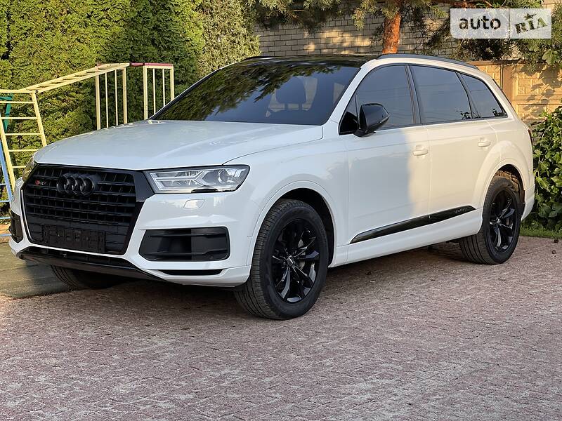 Внедорожник / Кроссовер Audi Q7 2017 в Харькове