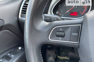 Внедорожник / Кроссовер Audi Q7 2011 в 