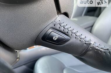 Внедорожник / Кроссовер Audi Q7 2011 в 