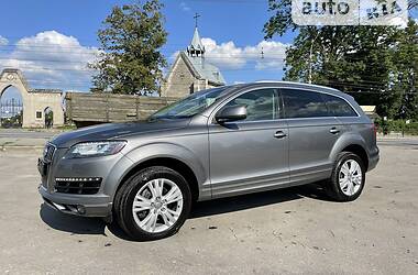 Внедорожник / Кроссовер Audi Q7 2011 в 