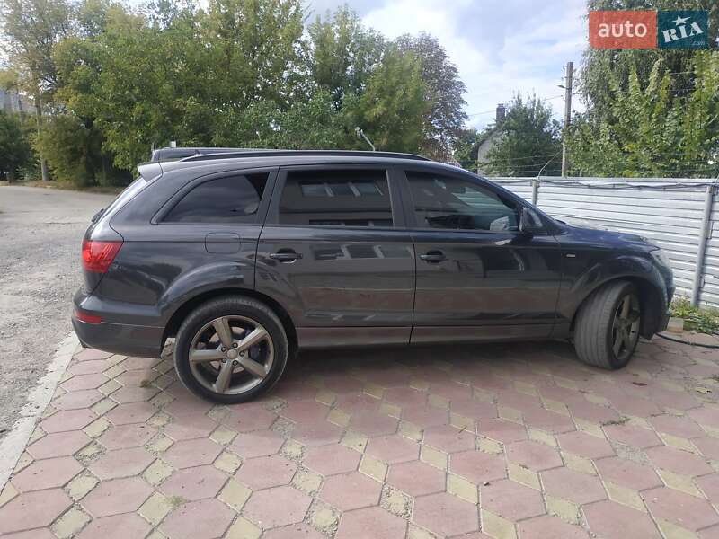 Внедорожник / Кроссовер Audi Q7 2013 в Белой Церкви