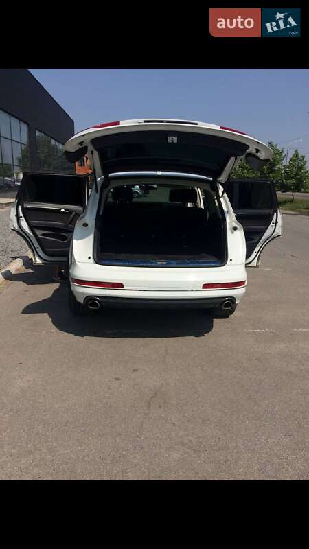 Внедорожник / Кроссовер Audi Q7 2015 в Днепре фото 3 Внедорожник / Кроссовер Audi Q7 2015 в Днепре